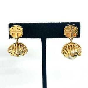 TORY BURCH FLOWER PETALS EARRINGS GOLD TONE FAUX PEARL DANGLE DROP LOGO PIERCED